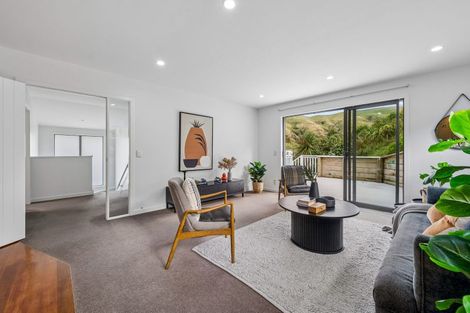Photo of property in 9 Mauldeth Terrace, Churton Park, Wellington, 6037