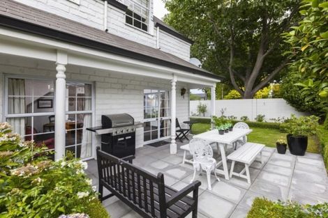 Photo of property in 244 Memorial Avenue, Burnside, Christchurch, 8053
