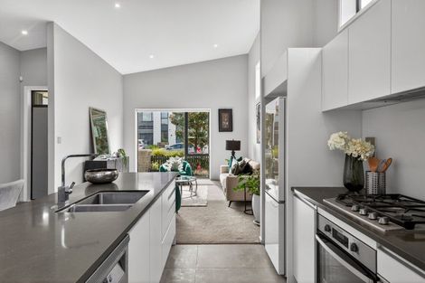 Photo of property in 17 Chaffinch Road, Hobsonville, Auckland, 0616