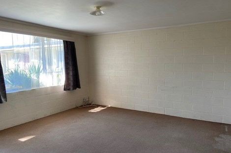 Photo of property in 2/9 June Place, Hamilton East, Hamilton, 3216