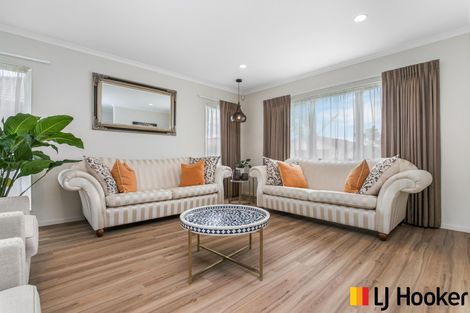 Photo of property in 7 Disley Road, Wattle Downs, Auckland, 2103