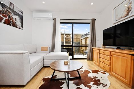 Photo of property in 10 Finstock Way, Rolleston, 7614