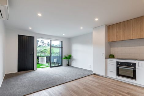 Photo of property in 2 Tuputupu Drive, Kumeu, 0810