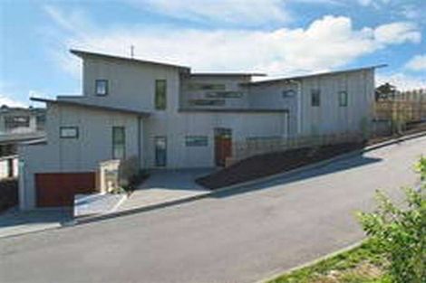 Photo of property in 4 Helm Place, Whitby, Porirua, 5024