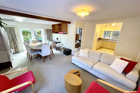 Photo of property in 3/88 Lake Road, Northcote, Auckland, 0627