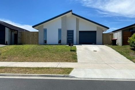 Photo of property in 48 Tamapahore Boulevard, Papamoa Beach, Papamoa, 3118