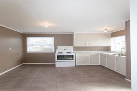Photo of property in 104 Alma Road, Gonville, Whanganui, 4501