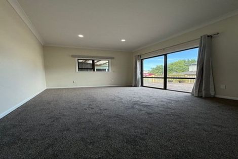 Photo of property in 49 Kautami Avenue, Papatoetoe, Auckland, 2025