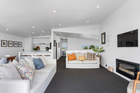 Photo of property in 109a Simpson Road, Papamoa Beach, Papamoa, 3118