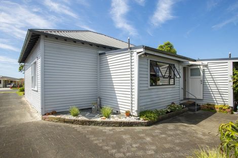 Photo of property in 10 Collins Street, Te Hapara, Gisborne, 4010