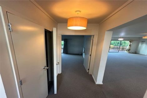 Photo of property in 72 Kervil Avenue, Te Atatu Peninsula, Auckland, 0610