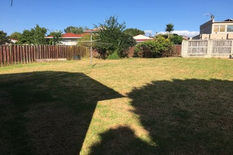 Photo of property in 15 Olena Avenue, Sunnyhills, Auckland, 2010