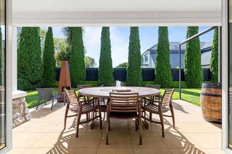 Photo of property in 24 Providence Place, Redwood, Christchurch, 8051