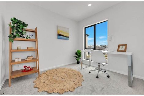 Photo of property in 74 Minhas Road, Papakura, 2110