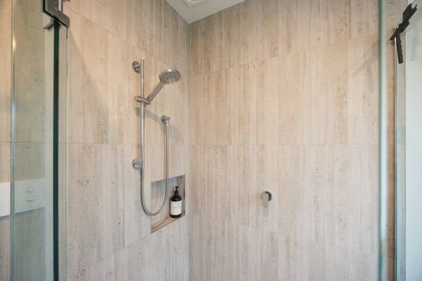 Photo of property in 58 Kanuka Drive, Hokowhitu, Palmerston North, 4410