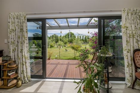 Photo of property in 134 Gladstone Road, Levin, 5571