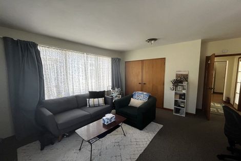 Photo of property in 76 Mcalpine Avenue, Mount Cook, Wellington, 6011