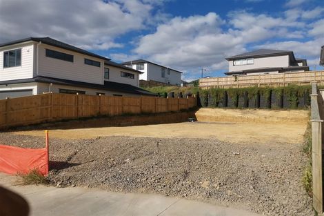 Photo of property in 32 Matahae Drive, Flat Bush, Auckland, 2019