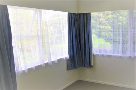 Photo of property in 7 Cheryl Place, Hillcrest, Auckland, 0627