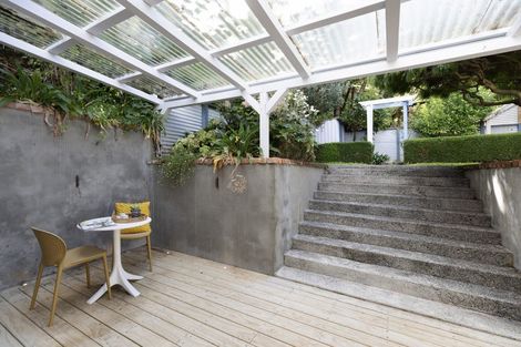 Photo of property in 55 Mckinley Crescent, Brooklyn, Wellington, 6021