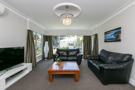 Photo of property in 7 Church Road, Taradale, Napier, 4112