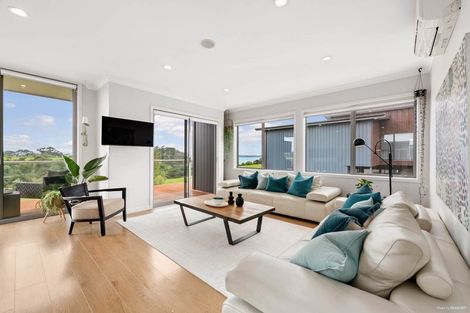 Photo of property in 80 Weatherly Drive, Beachlands, Auckland, 2018
