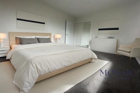 Photo of property in 10 Kydd Lane, Hornby, Christchurch, 8042