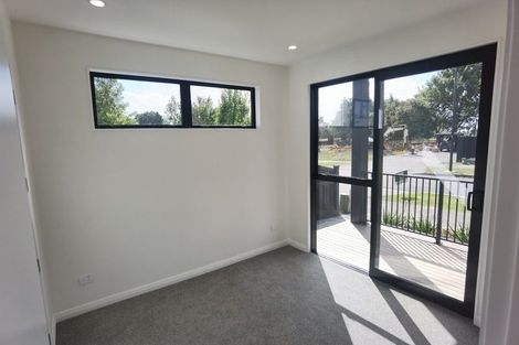 Photo of property in 32 Yellow Pear Lane, Karaka, 2578