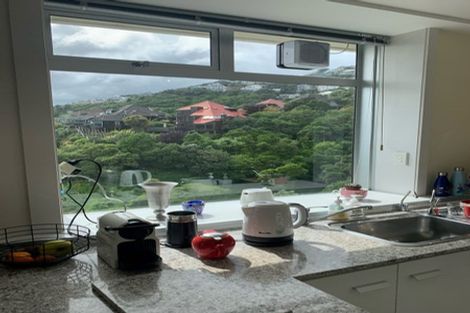 Photo of property in Jerningham Apartments, 20 Oriental Terrace, Oriental Bay, Wellington, 6011