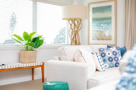 Photo of property in 154 Marine Parade, Mount Maunganui, 3116