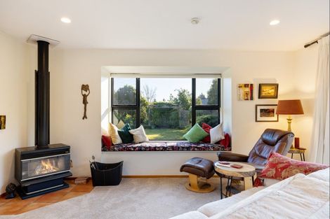 Photo of property in 11 Cedar Place, Amberley, 7410