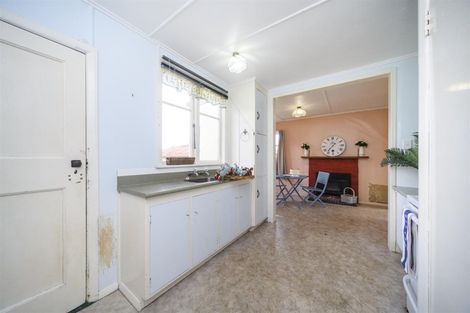 Photo of property in 12 Rira Street, Marton, 4710