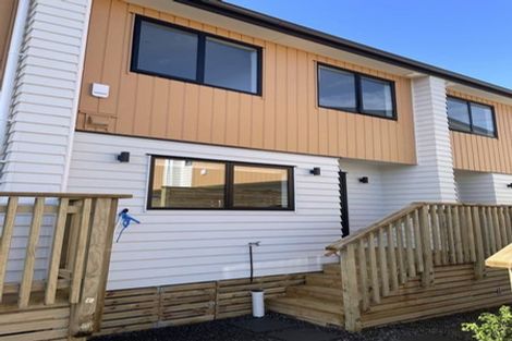 Photo of property in 5/63 Cambridge Terrace, Papatoetoe, Auckland, 2025