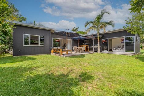 Photo of property in 1 Summer Lane, Tairua, 3508