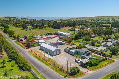 Photo of property in 34 Hatuma Road, Waipukurau, 4200