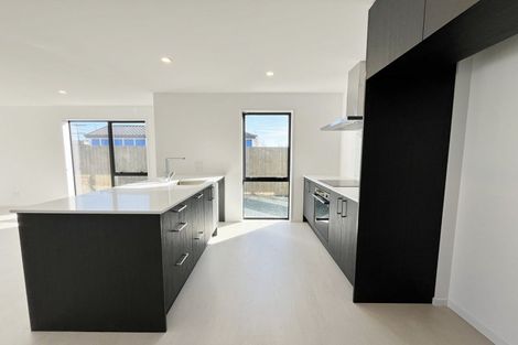 Photo of property in 30 Llew Summers Street, Belfast, 8051
