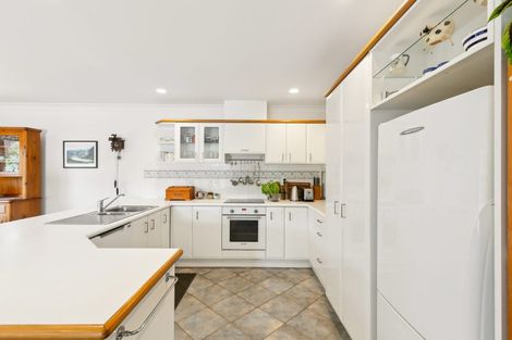 Photo of property in Mt Carmel Mews, 9u4 Arawa Road, Hataitai, Wellington, 6021