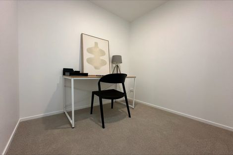 Photo of property in 62 Rauemi Way, Te Atatu South, Auckland, 0610