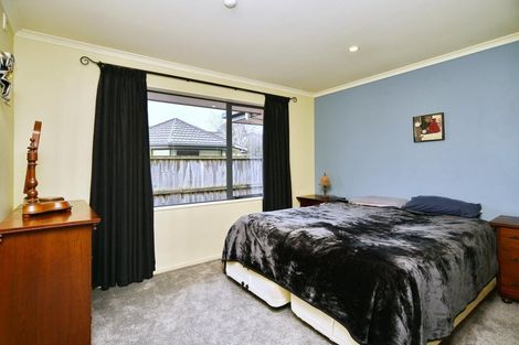 Photo of property in 8 Rubicon Place, Hei Hei, Christchurch, 8042