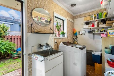 Photo of property in 65 Florence Avenue, Orewa, 0931