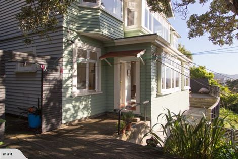 Photo of property in 114 Ohiro Road, Brooklyn, Wellington, 6021