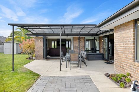 Photo of property in 18 Sandalwood Place, Waimairi Beach, Christchurch, 8083