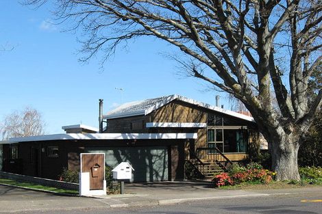 Photo of property in 17a Gaisford Terrace, Waipukurau, 4200