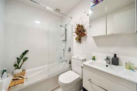 Photo of property in Vedado Apartments, 307/41 Hopper Street, Mount Cook, Wellington, 6011