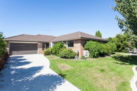 Photo of property in 40 Ben Nevis Drive, Broomfield, Christchurch, 8042