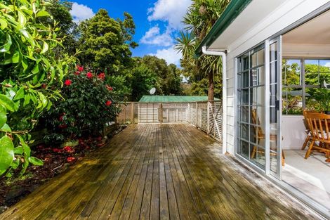 Photo of property in 24 Cranston Street, Torbay, Auckland, 0632