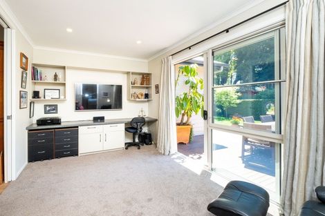 Photo of property in 8/8 Fitzroy Avenue, Hastings, 4122