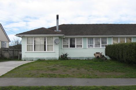 Photo of property in 13-15 Clyde Street, Masterton, 5810