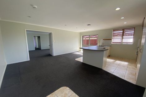 Photo of property in 45 Morewa Place, Takanini, 2112