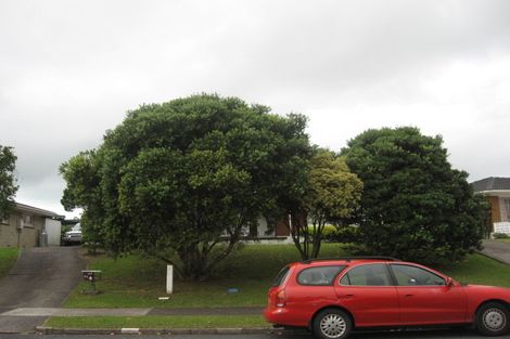 Photo of property in 24 Walworth Avenue, Pakuranga Heights, Auckland, 2010